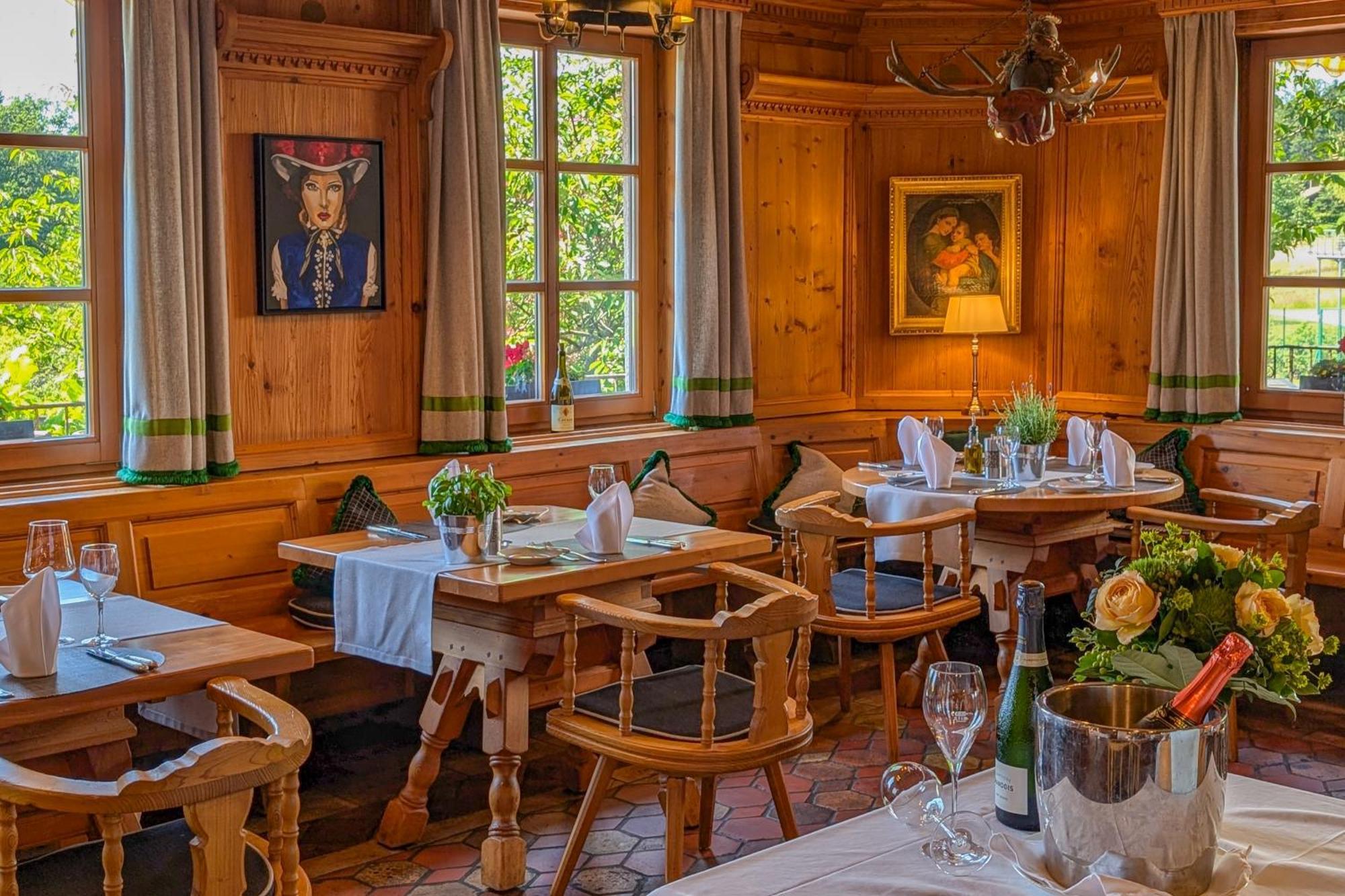 Hotel Restaurant Vinothek Lamm Бад-Херренальб Экстерьер фото