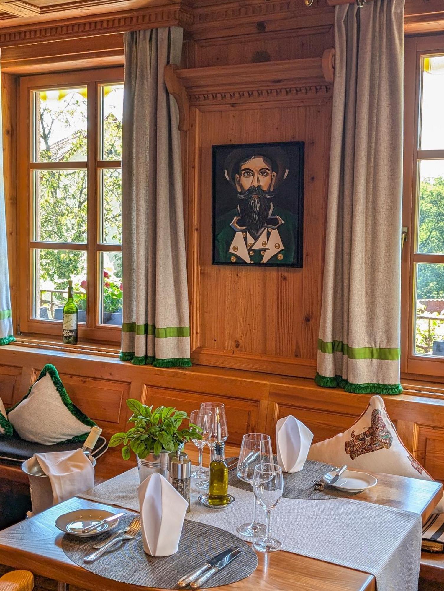 Hotel Restaurant Vinothek Lamm Бад-Херренальб Экстерьер фото